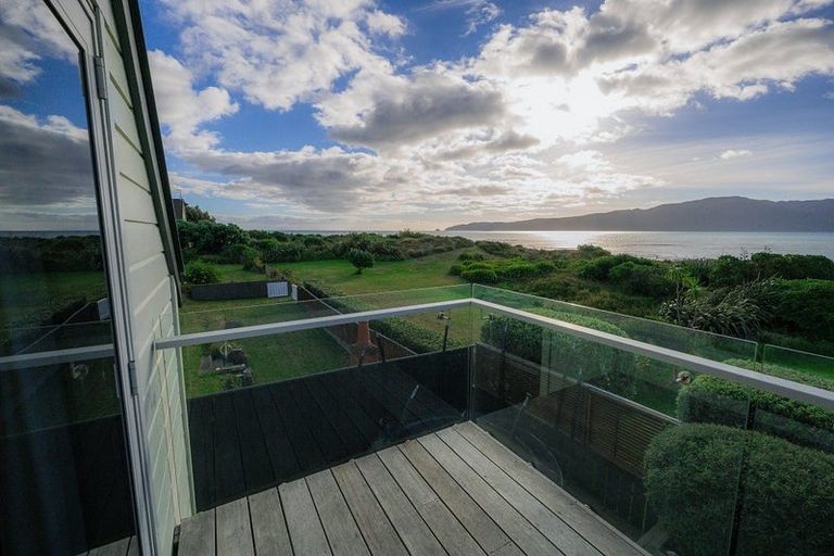 Photo of property in 155a Manly Street, Paraparaumu Beach, Paraparaumu, 5032