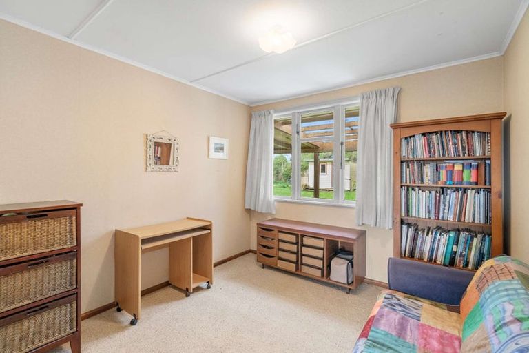 Photo of property in 6 Ord Street, Herbert, Oamaru, 9495