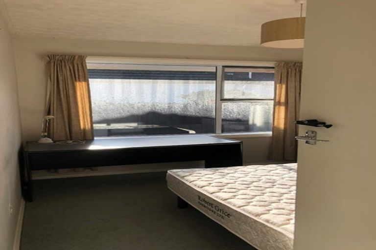 Photo of property in 1/16a Maidstone Road, Ilam, Christchurch, 8041