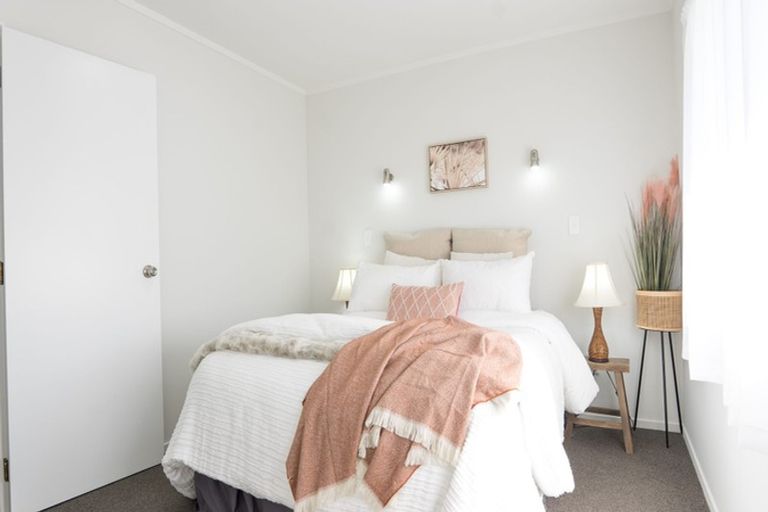 Photo of property in 4/50 Wellington Street, Howick, Auckland, 2014