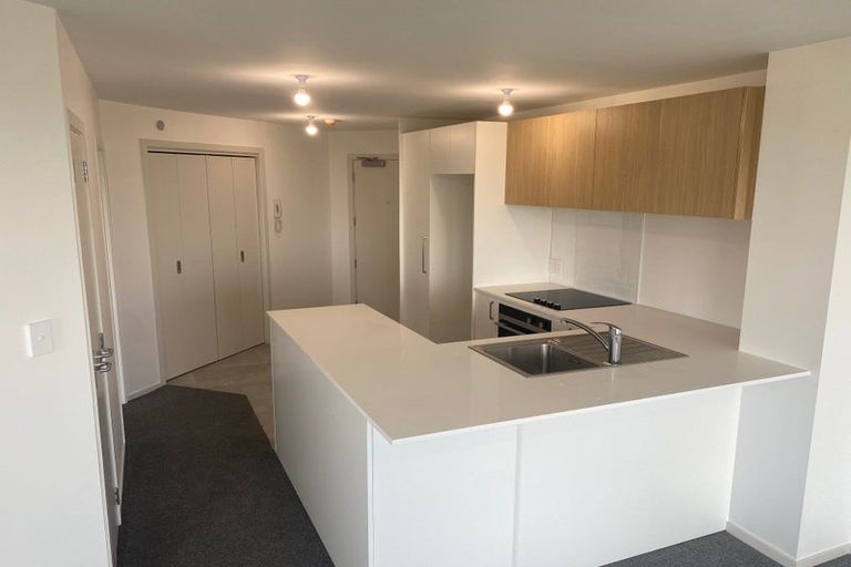 Photo of property in 14/270 Onewa Road, Birkenhead, Auckland, 0626