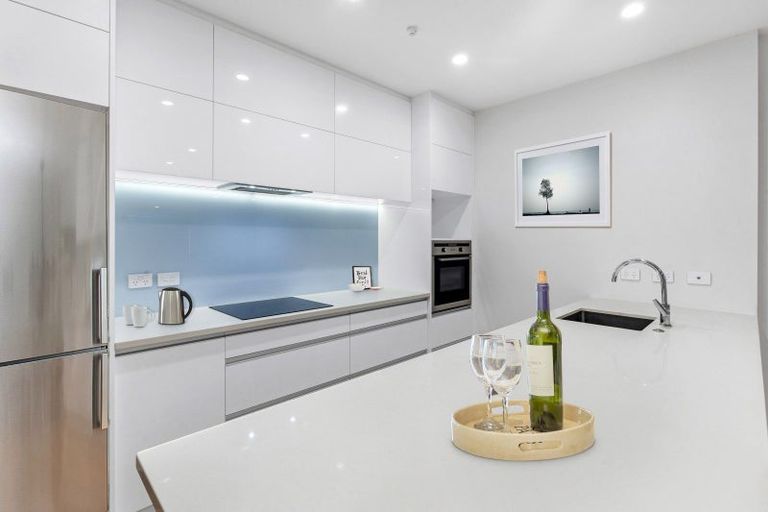 Photo of property in 6/46 Wellington Street, Howick, Auckland, 2014