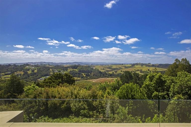 Photo of property in 149 Point View Drive, East Tamaki Heights, Auckland, 2016