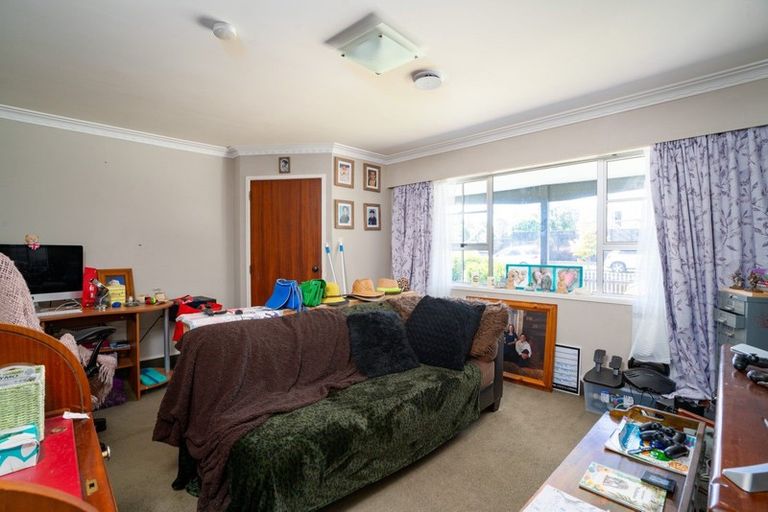 Photo of property in 22 Macdonell Street, Hilltop, Taupo, 3330