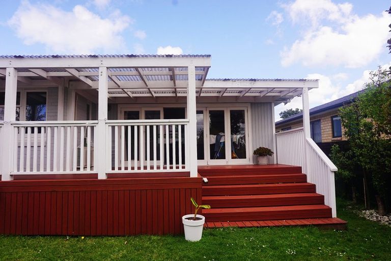Photo of property in 416 West Coast Road, Glen Eden, Auckland, 0602