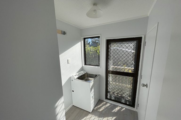 Photo of property in 63 Percy Dyett Drive, Karori, Wellington, 6012