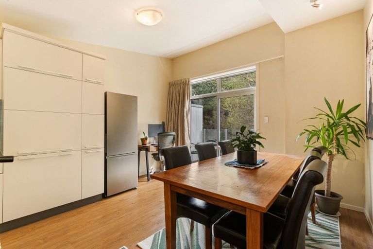 Photo of property in Greenstone Terraces, 17/716 Frankton Road, Queenstown, 9300