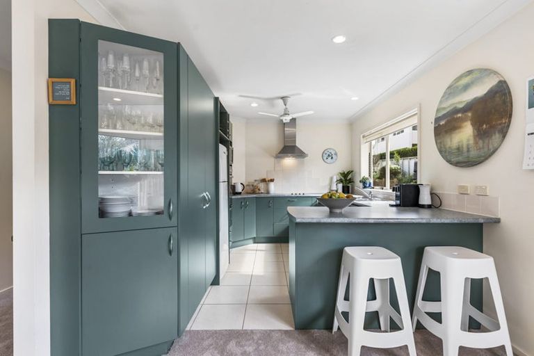 Photo of property in 6b Tui Street, Torbay, Auckland, 0630