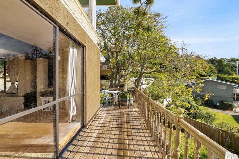 Photo of property in 42 Middleton Road, Kew, Dunedin, 9012