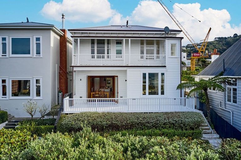 Photo of property in 7 Talavera Terrace, Kelburn, Wellington, 6012