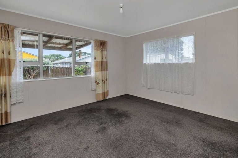 Photo of property in 18 Tamingi Street, Ruakaka, 0116