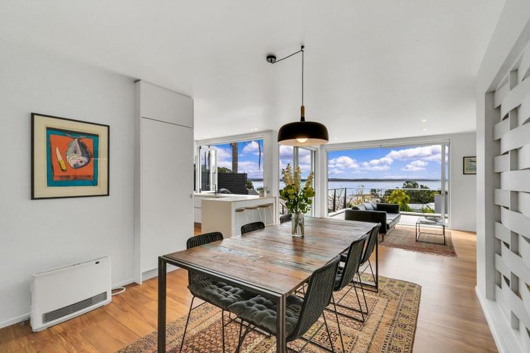 Photo of property in 51 St Michaels Avenue, Point Chevalier, Auckland, 1022