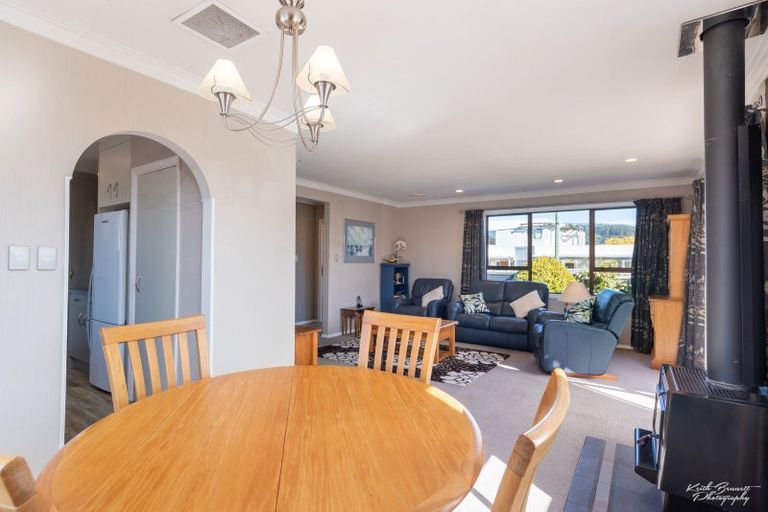 Photo of property in 4 Perry Street, Heretaunga, Upper Hutt, 5018