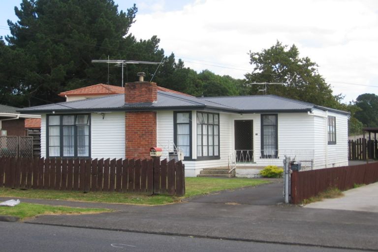 Photo of property in 23 Astley Avenue, New Lynn, Auckland, 0600