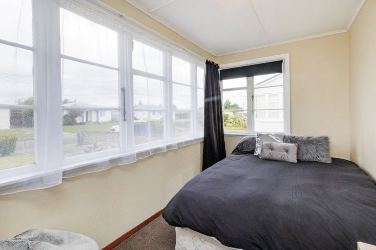 Photo of property in 32 Taylor Avenue, Feilding, 4702