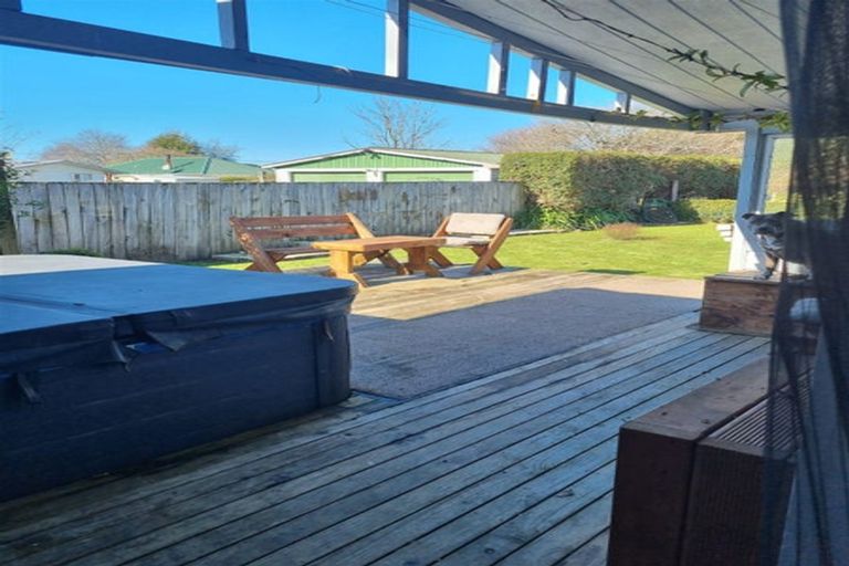 Photo of property in 67 Cloten Road, Stratford, 4332