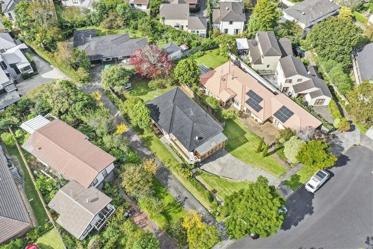 Photo of property in 1/98 Lincoln Park Avenue, Massey, Auckland, 0614
