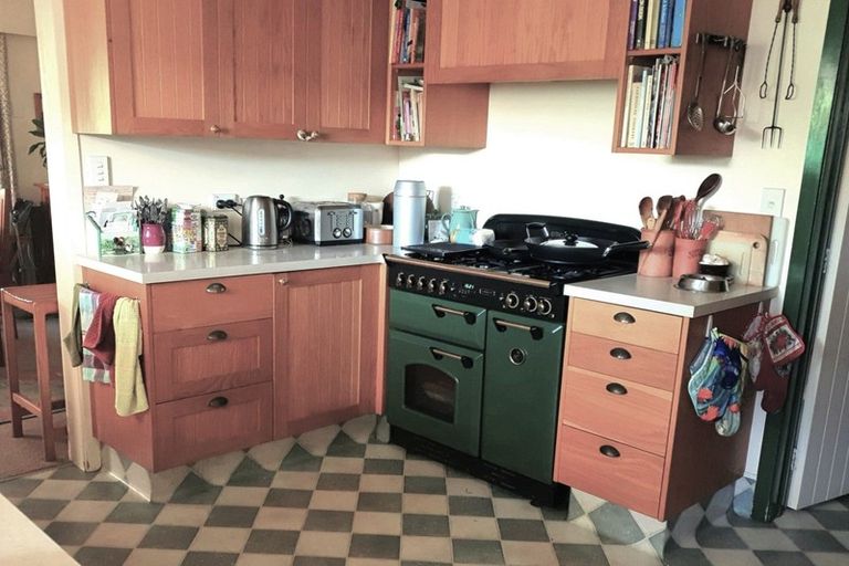 Photo of property in 40 Mission Road, Greenmeadows, Napier, 4112