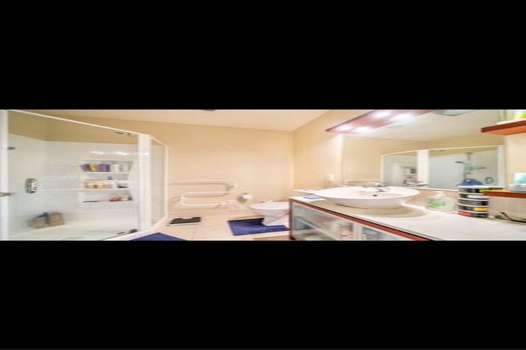 Photo of property in Monterey Apartments, 78/232 Middleton Road, Glenside, Wellington, 6037