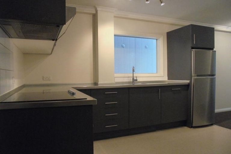 Photo of property in Monvie Apartments, 109/15 Holland Street, Te Aro, Wellington, 6011