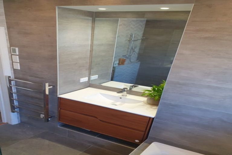 Photo of property in 72 Birchfield Avenue, Dallington, Christchurch, 8061