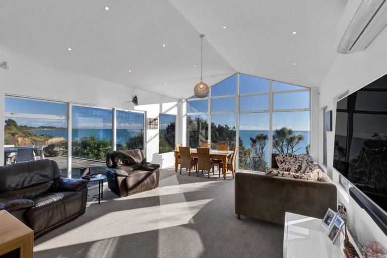 Photo of property in 17 Motukari Place, Onaero, Waitara, 4383