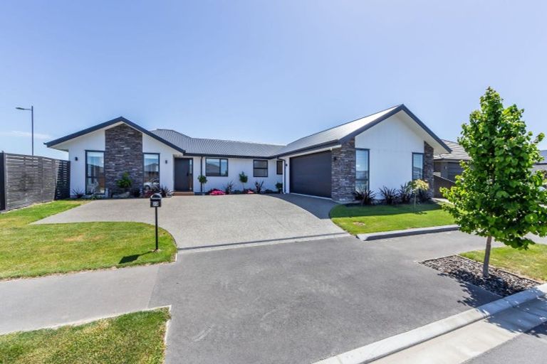 Photo of property in 23 Nicolau Avenue, Rolleston, 7615