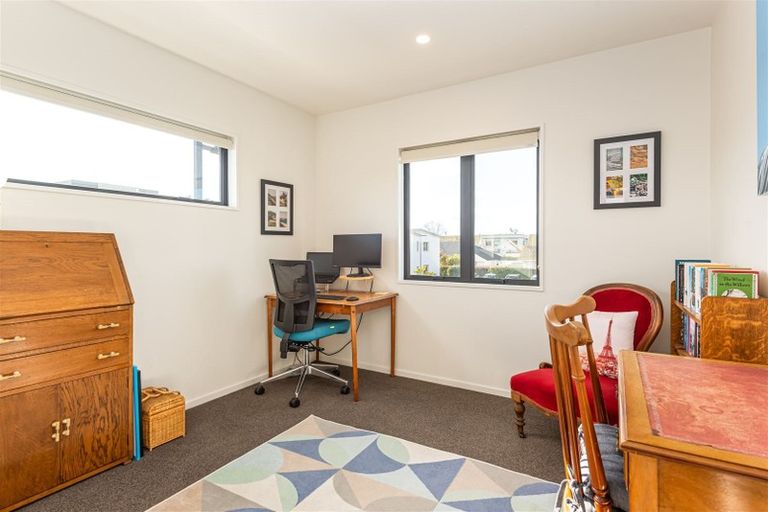 Photo of property in 1/140 Leinster Road, Merivale, Christchurch, 8014