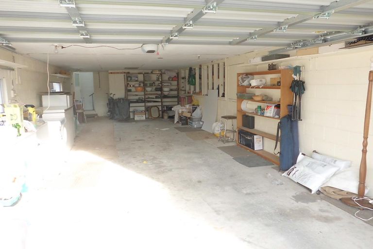 Photo of property in 27 Saint Leonards Road, Temuka, 7920