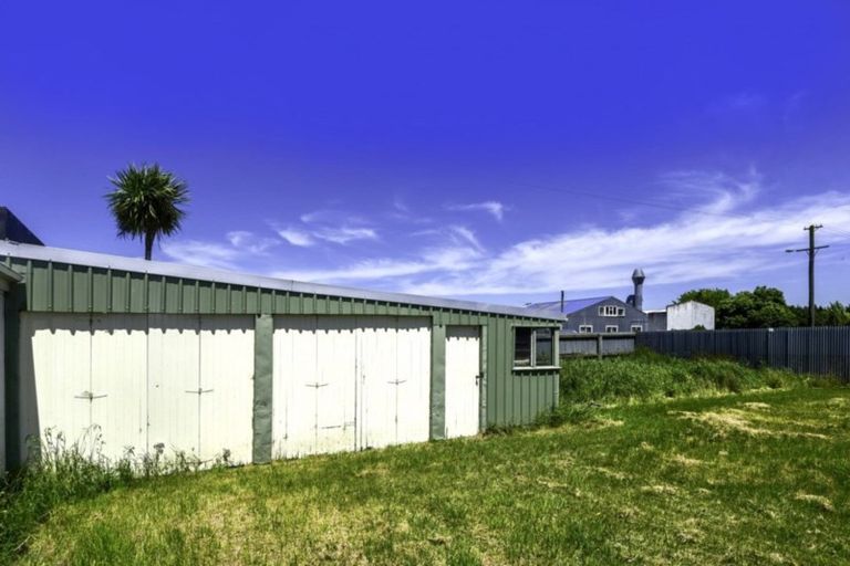 Photo of property in 5 North Terrace, Darfield, 7510