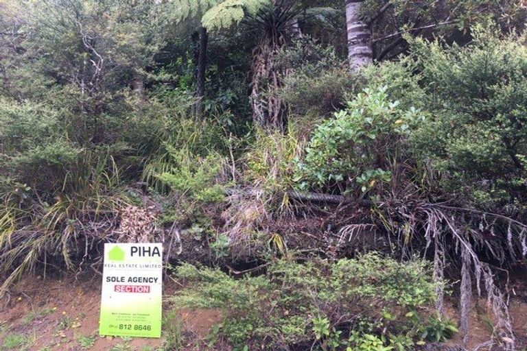 Photo of property in 45 Lone Kauri Road, Karekare, Auckland, 0772