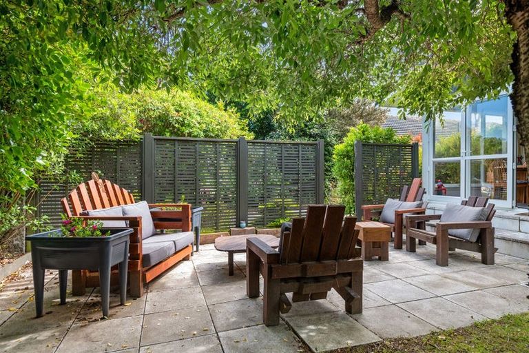 Photo of property in 50 Carruthers Street, Ilam, Christchurch, 8041