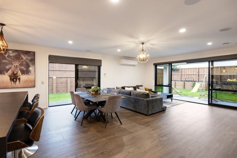 Photo of property in 15 Miharo Crescent, Flagstaff, Hamilton, 3210