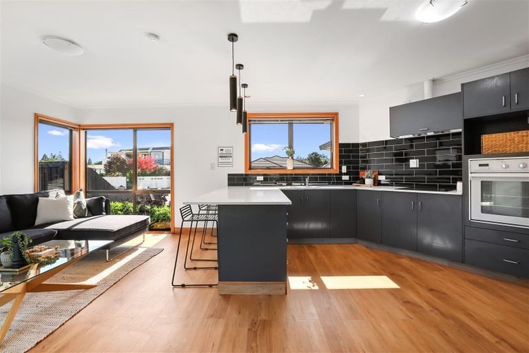 Photo of property in 30 Colligan Street, Upper Riccarton, Christchurch, 8041