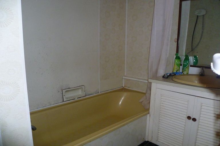 Photo of property in 2/15 Coates Street, Hamilton East, Hamilton, 3216