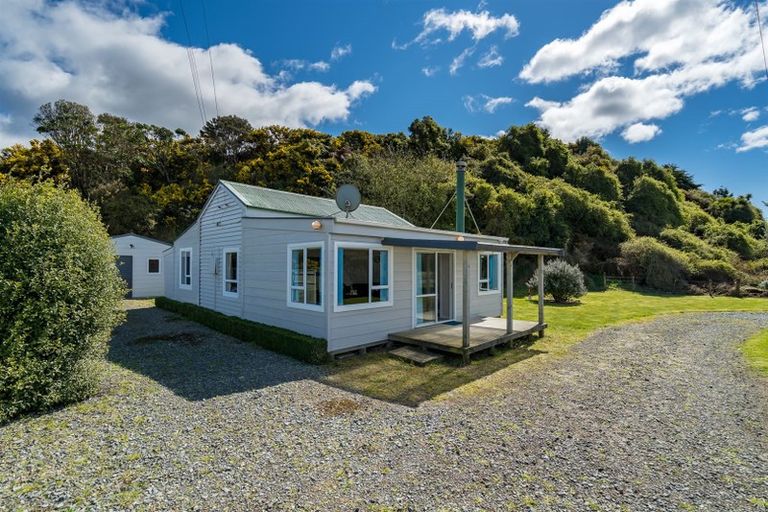 Photo of property in 1354 Toko Mouth Road, Toko Mouth, Milton, 9292