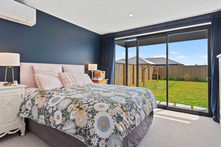 Photo of property in 11 Katipo Way, Pegasus, 7612