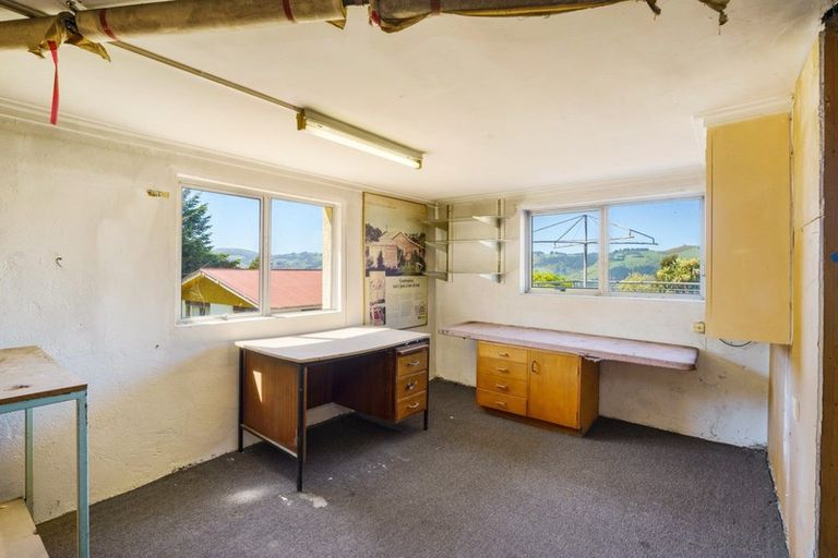 Photo of property in 12 Kowhai Street, Ravensbourne, Dunedin, 9022