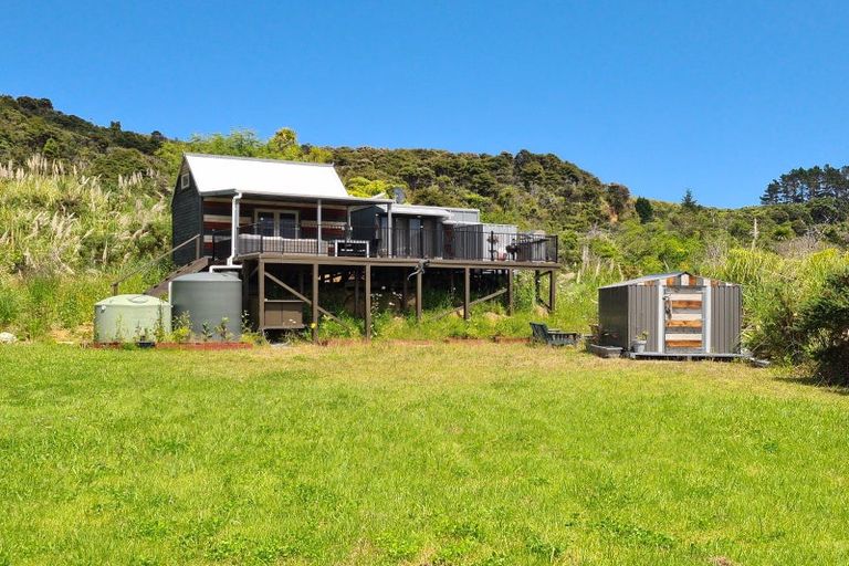 Photo of property in 1830 Colville Road, Amodeo Bay, Coromandel, 3584