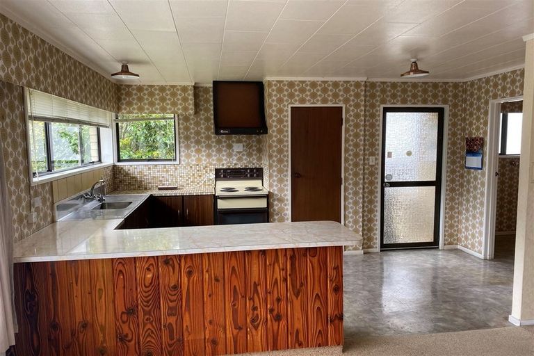 Photo of property in 37 Seales Road, Morrinsville, 3300