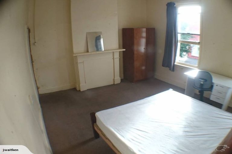 Photo of property in 583 Castle Street, North Dunedin, Dunedin, 9016