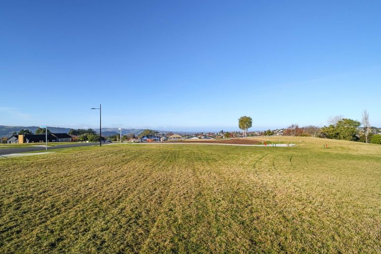 Photo of property in 13 Flagstaff Drive, Helensburgh, 9010