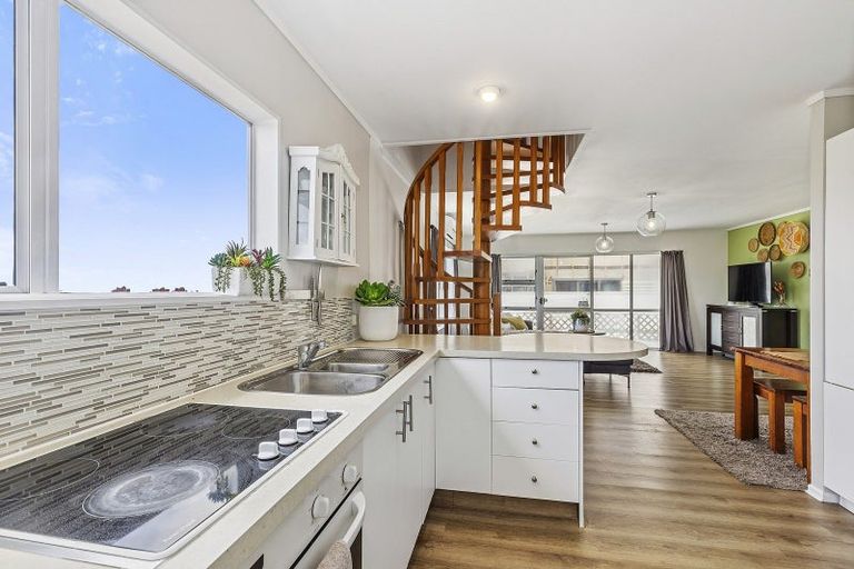 Photo of property in 17a Virginia Grove, Brooklyn, Wellington, 6021