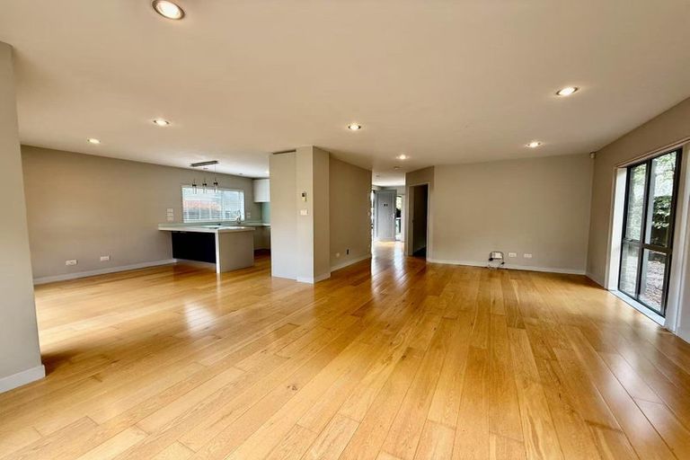 Photo of property in 72b Malvern Road, Morningside, Auckland, 1022