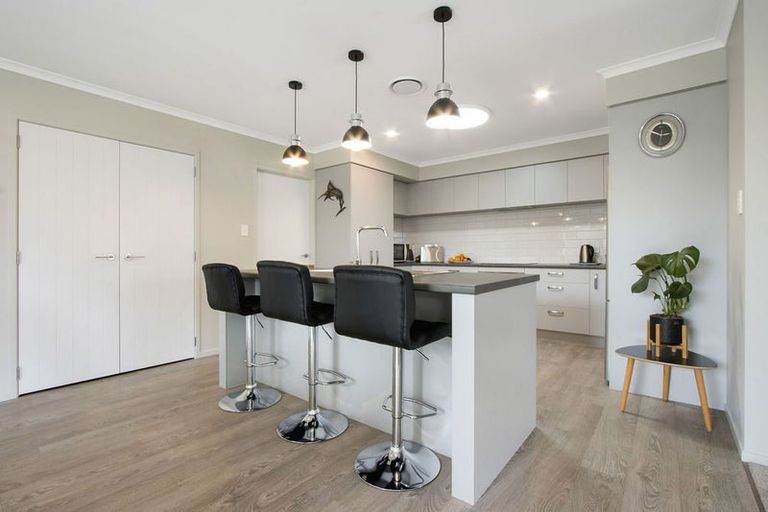 Photo of property in 8b Carrick Robertson Place, Waihi, 3610