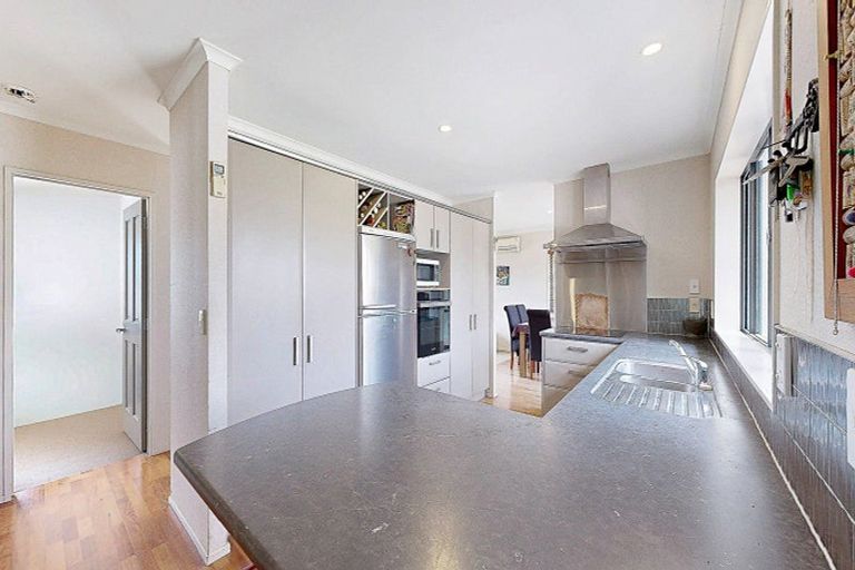 Photo of property in 15 Benner Drive, Ngatea, 3503