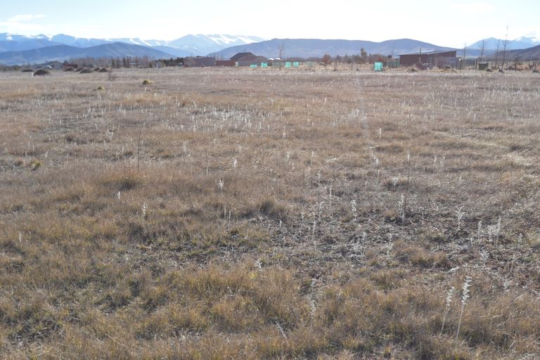 Photo of property in 6 Hardacre Place, Omarama, 9412