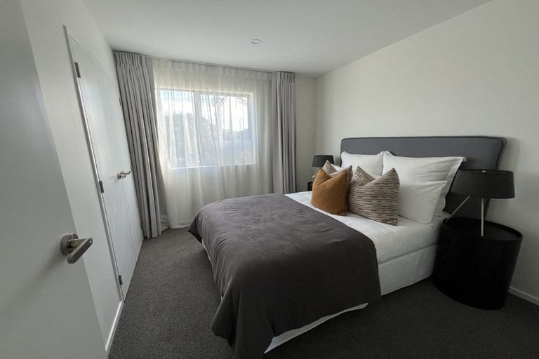 Photo of property in 341 Glengarry Road, Glen Eden, Auckland, 0602