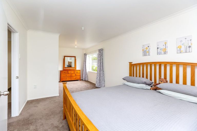 Photo of property in 3 Newlyn Place, Welbourn, New Plymouth, 4312