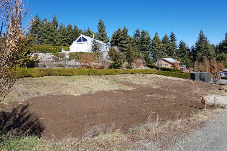 Photo of property in 18a Murray Place, Lake Tekapo, 7999